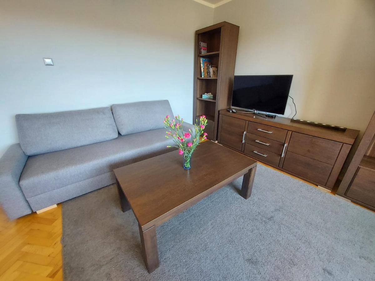 Wygodny Przestronny Apartament Janowskie Blonia Rumia Eksteriør bilde