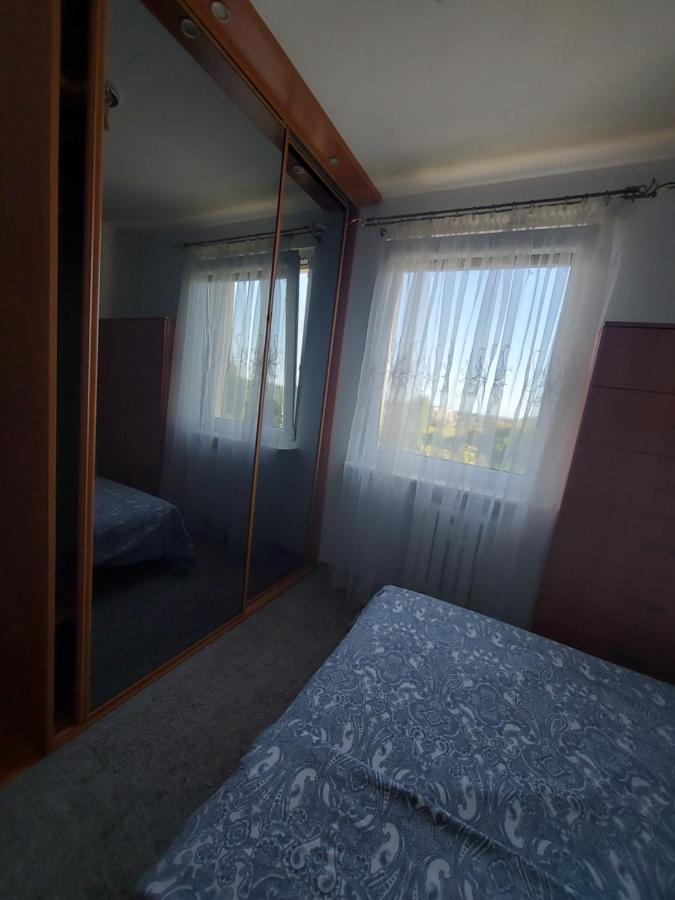 Wygodny Przestronny Apartament Janowskie Blonia Rumia Eksteriør bilde