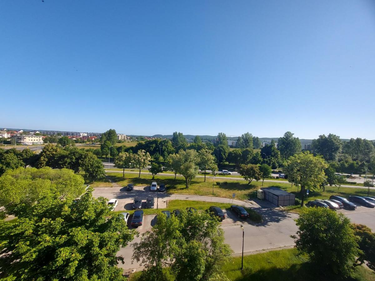 Wygodny Przestronny Apartament Janowskie Blonia Rumia Eksteriør bilde